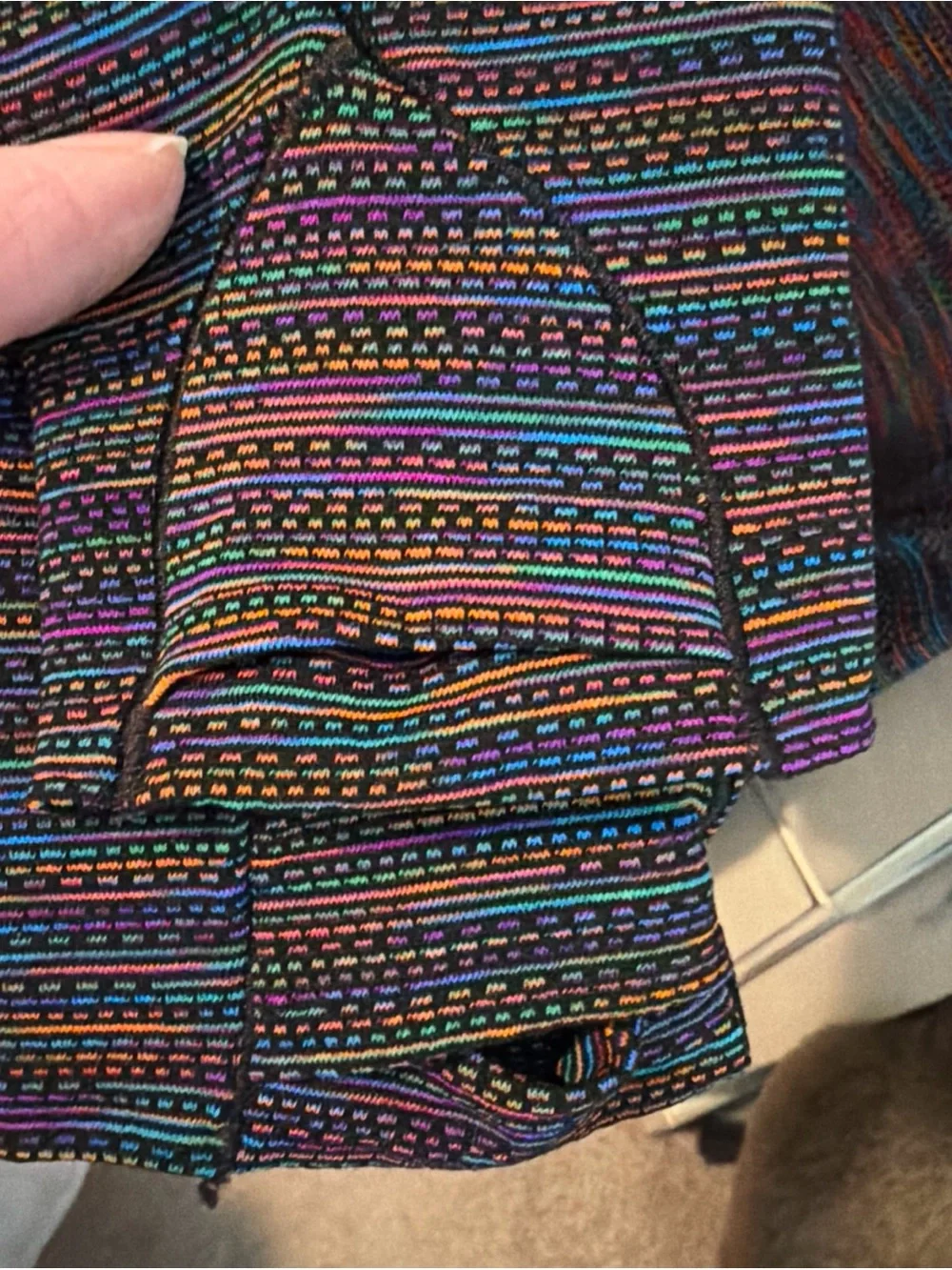 Lululemon Swiftly Tech Long Sleeve 2.0 Black / Rainbow Rare Limited Edition 10